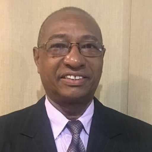 Dr. Mariano Castillo